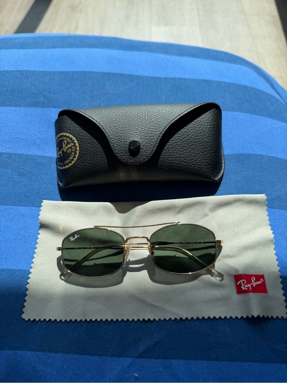 Ray-Ban RB 3719 Sunglasses